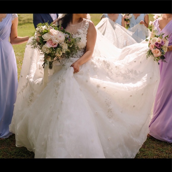 Ballgown Morilee Wedding Dress - Picture 4 of 7